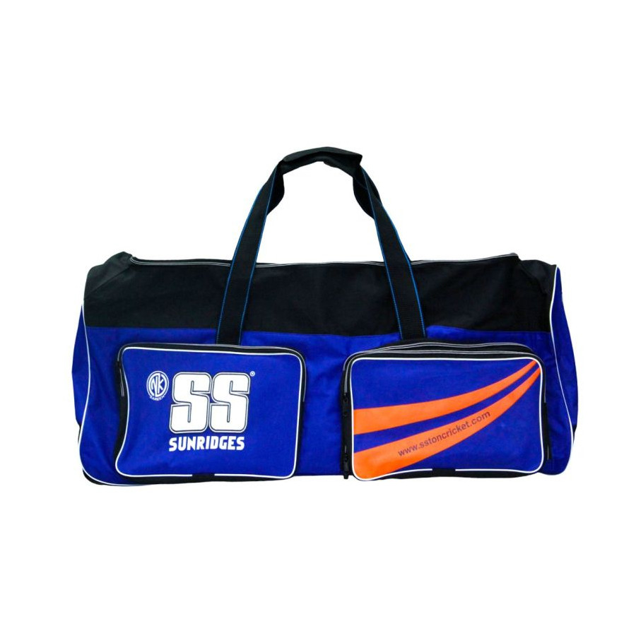 S S PROFESSIONAL CRICKET KIT BAG WITH WHEEL